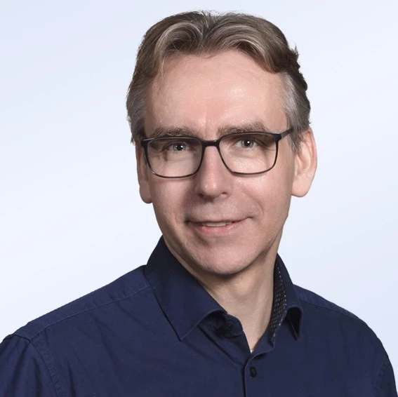 Porträtfoto Ralf Schattschneider